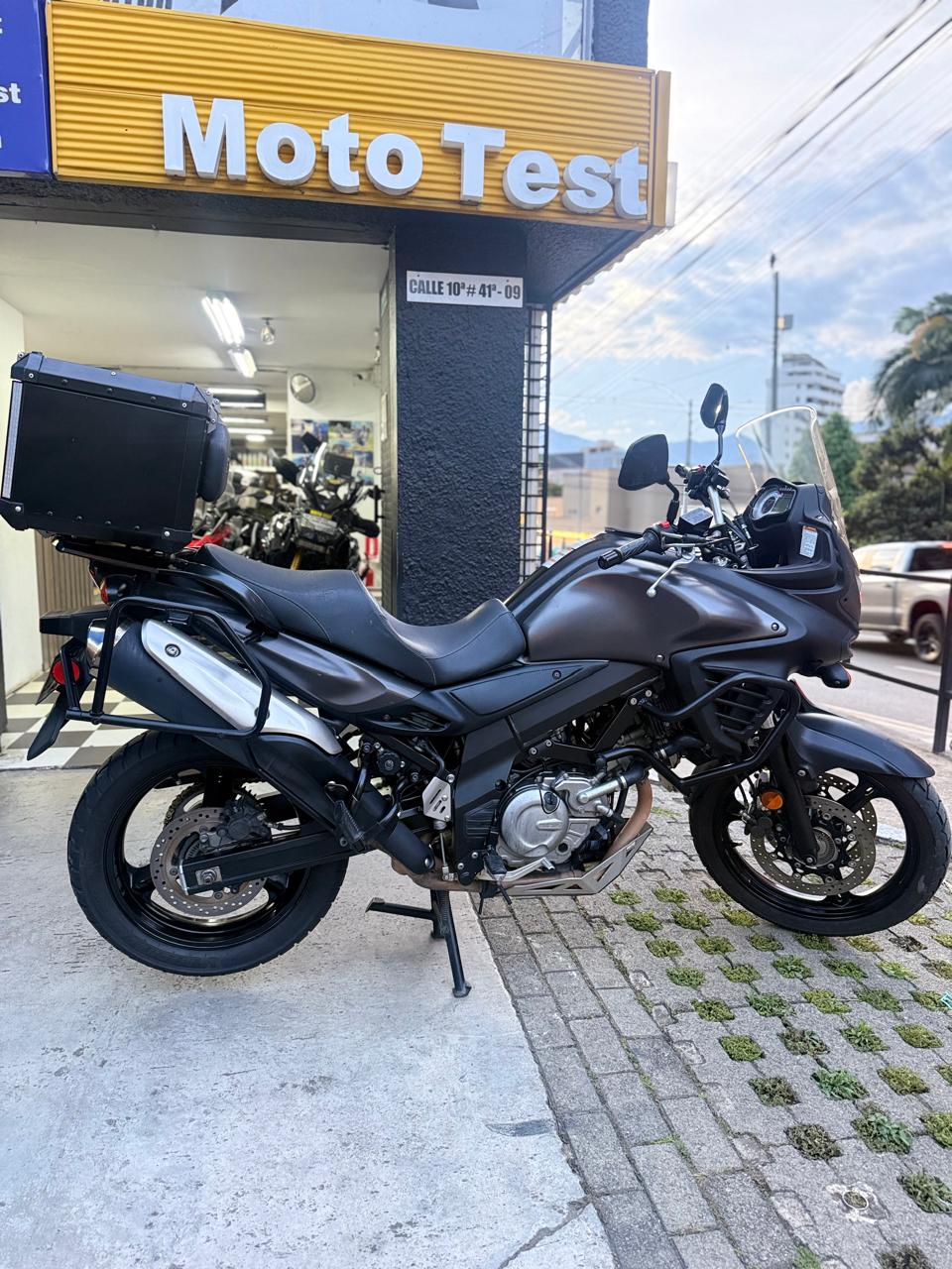 SUZUKI VSTROM DL650ABS 2016 KM 81.463 - Imagen 5