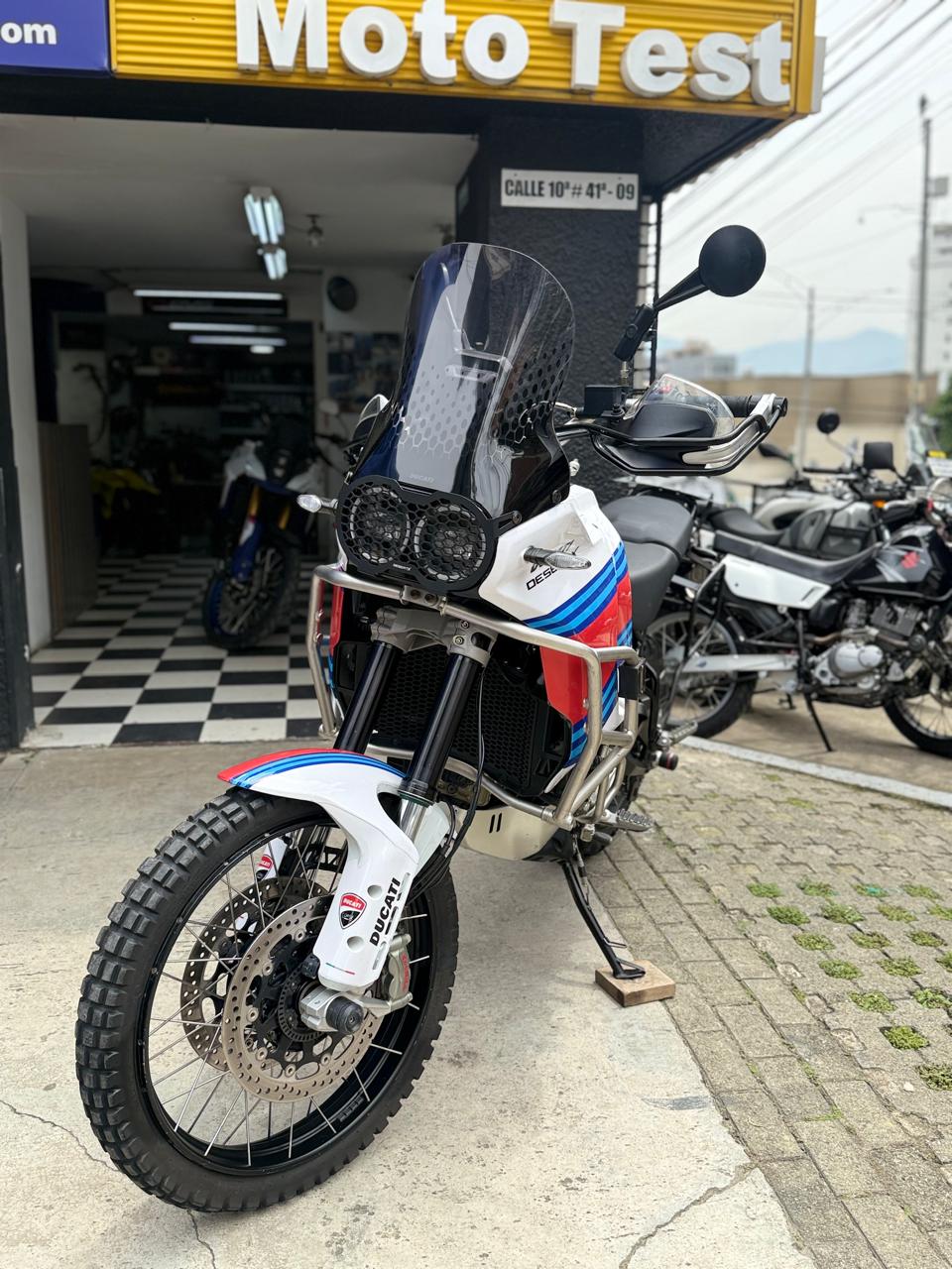 DUCATI DESERT X MODELO 2023 KM 16.265 - Imagen 8