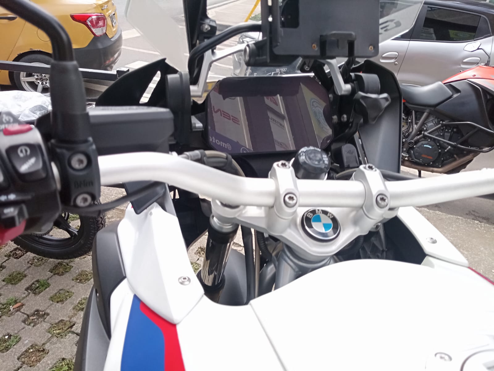 BMW R1250GS MODELEO 2021 KM 52.913 - Imagen 5