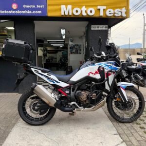 HONDA AFRICA TWIN 1100 MODELO 2025 KM 6.259
