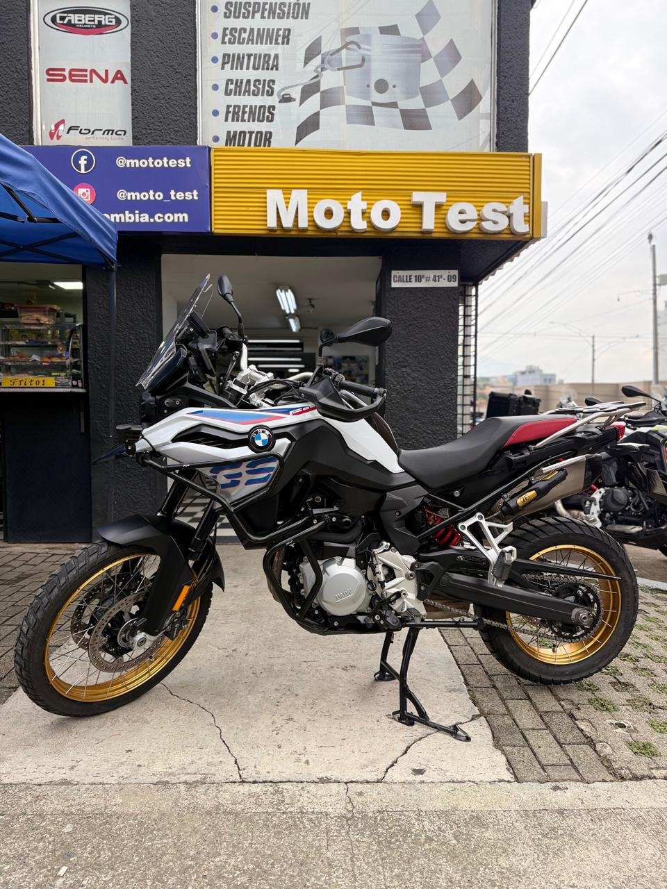 BMW F850GS PREMIUM MODELO 2019 KM 28.927 - Imagen 2