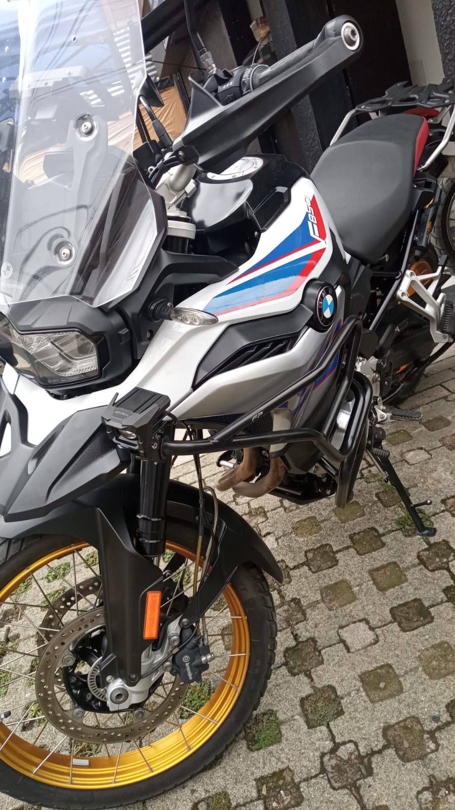 BMW F850GS PREMIUM MODELO 2019 KM 28.927 - Imagen 8